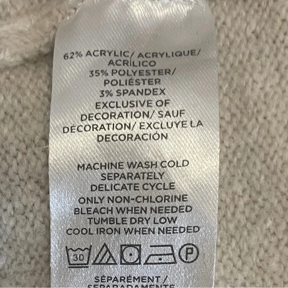 LOFT Cream Sweater with Holiday Bow Design, Women’s size S - Picture 5 of 5